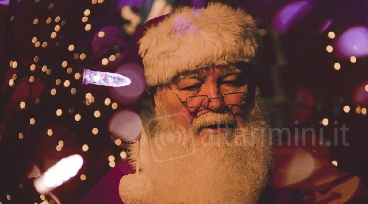 Riccione, anche Babbo Natale inaugura il nuovo Giardino sul mare - 