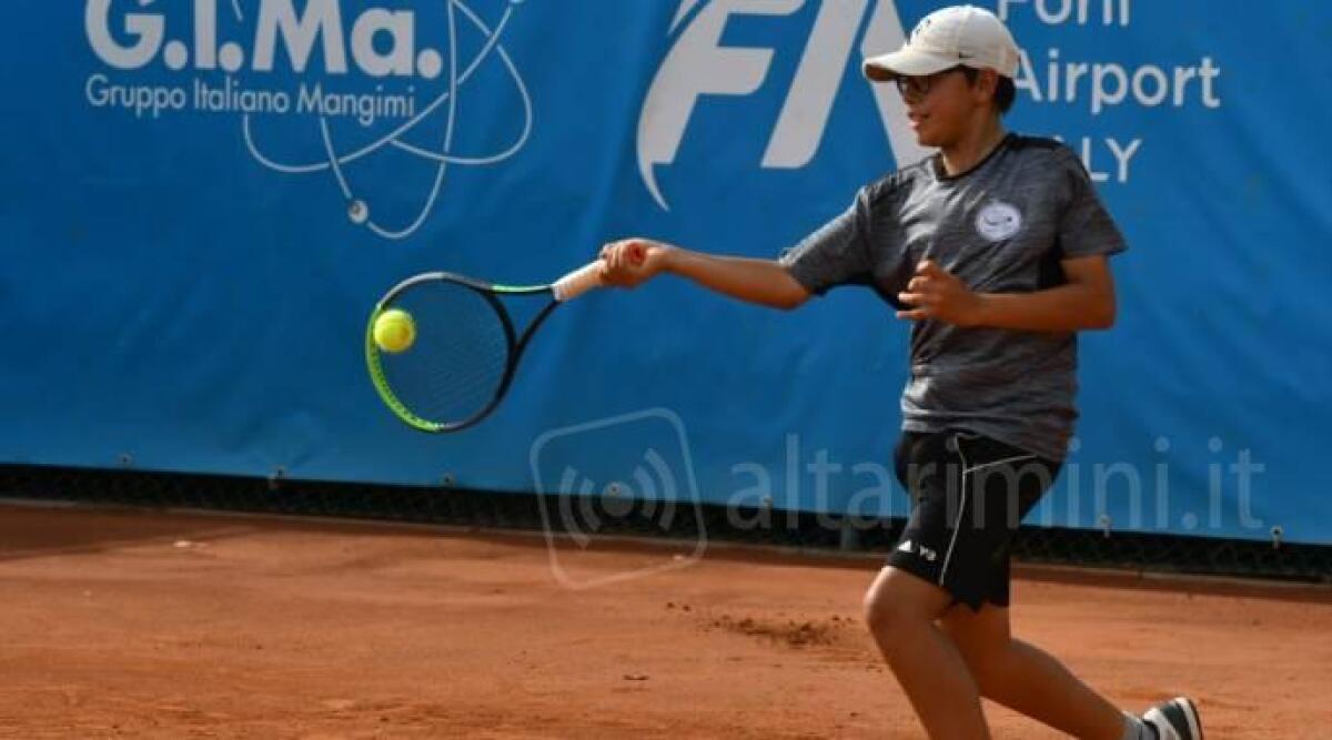 Tennis, Memorial 'Piero Serafini': si qualifica Carlo Paci - 