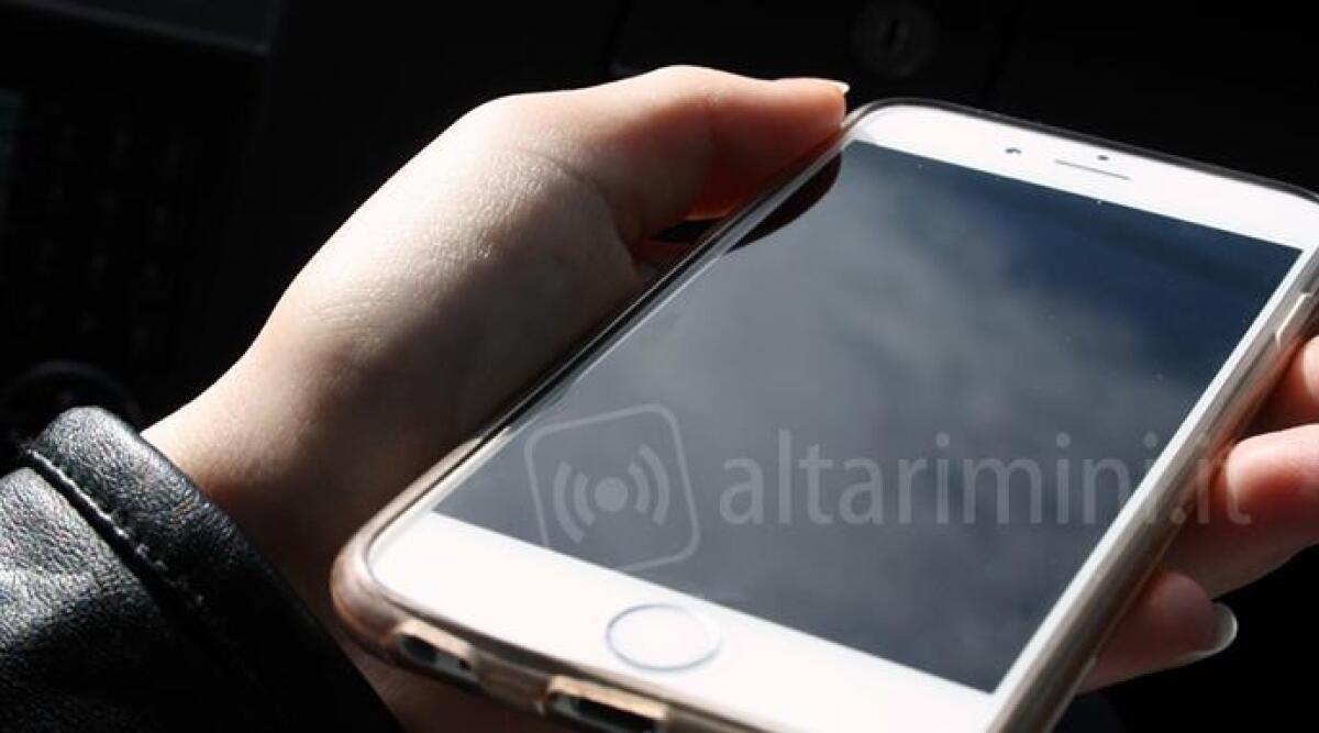 Contratti di telefonia, attenzione alle 'clausole Istat': l'allarme di Lega consumatori Rimini - 