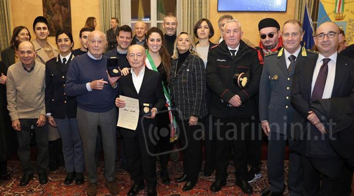 Santarcangelo, consegnato l&rsquo;Arcangelo d&rsquo;Oro ad Alvaro Anelli e Manlio Maggioli - 