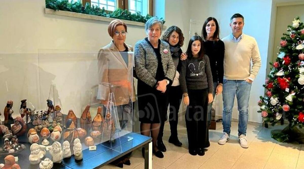 Una mostra per fare del bene: a Cattolica c'è "Presepi dal Mondo" -