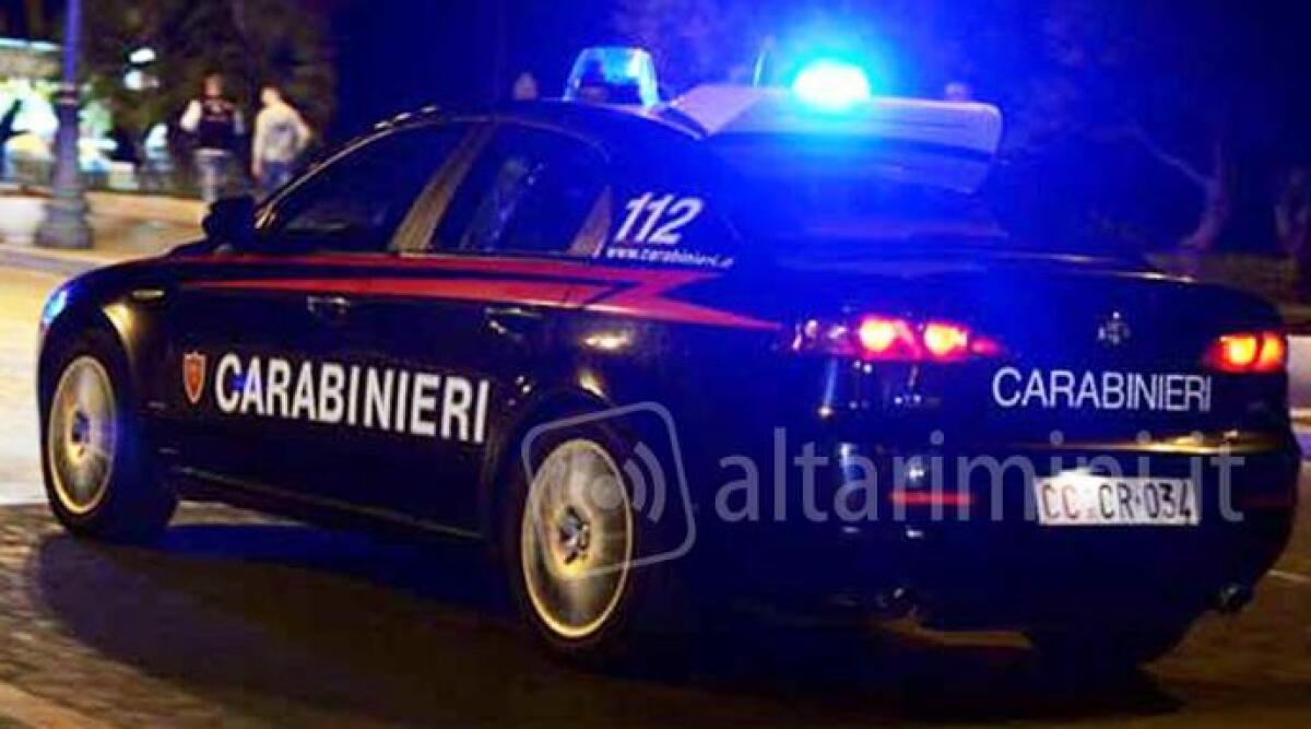Ubriaco entra violentemente in casa della sorella, poi attacca i Carabinieri: arrestato - Foto di repertorio