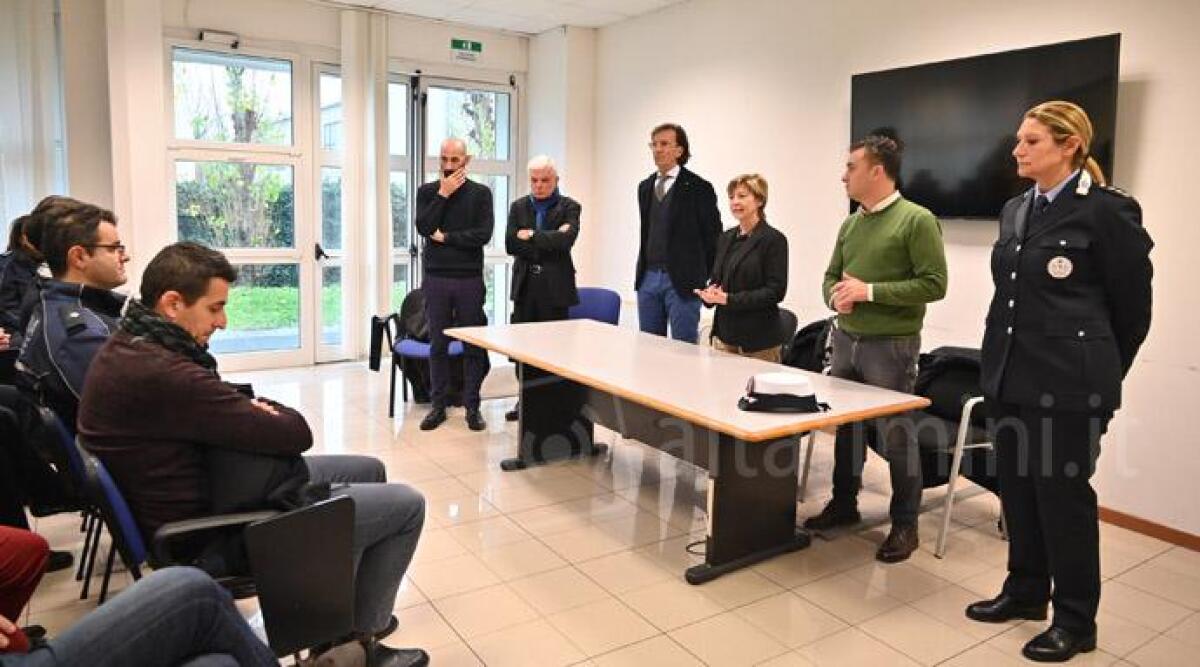 Riccione, la nuova comandante della polizia locale promette: 'Più presenti e vicini alla gente' -