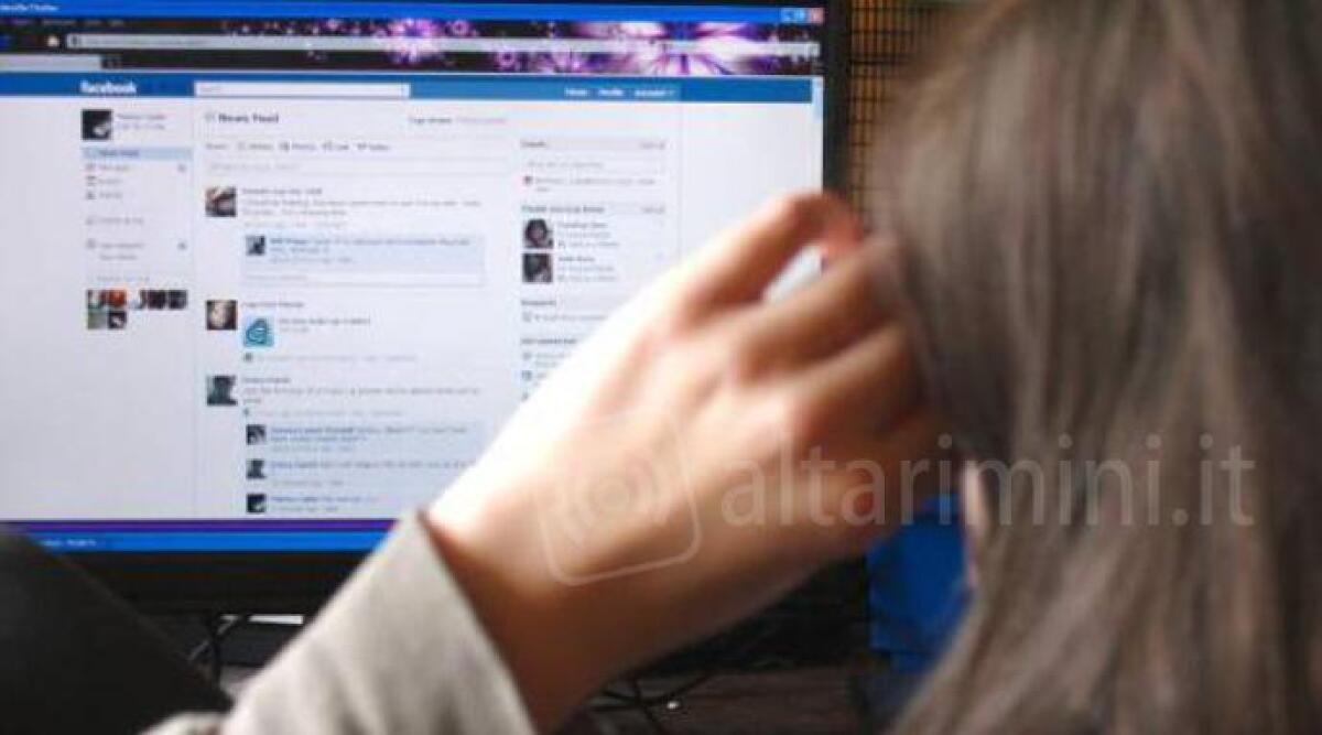 Rimini, critic&ograve; arbitro su Facebook, non fu diffamazione - Immagine di repertorio