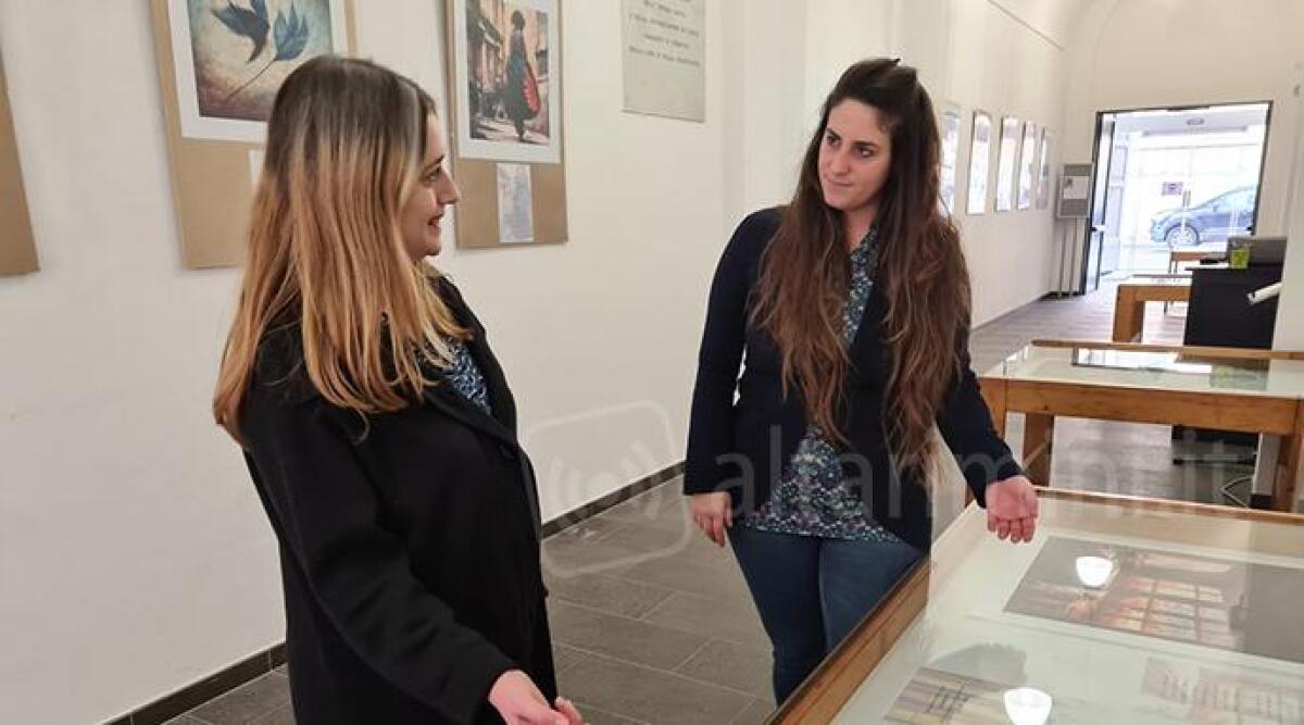 Giornata nazionale del dialetto: gli appuntamenti di Santarcangelo - Annalisa Teodorani con la sindaca Parma