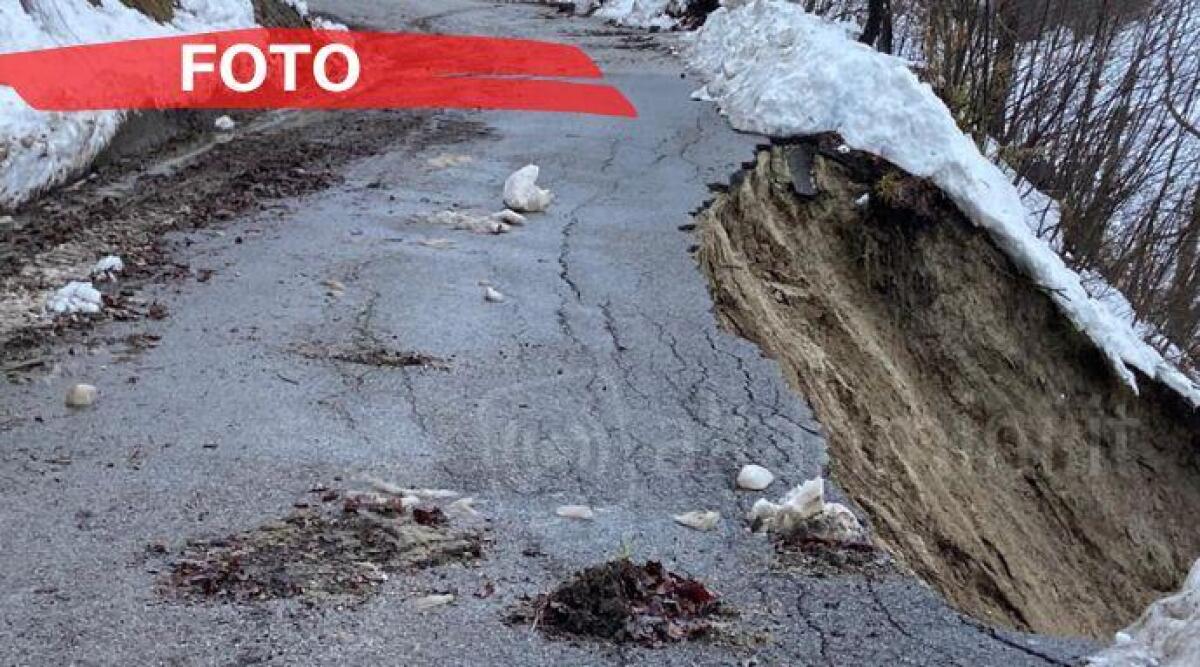 Alta Valmarecchia, crolla la strada: continuano i disagi dopo il maltempo - La frana in località "Cava" di Talamello