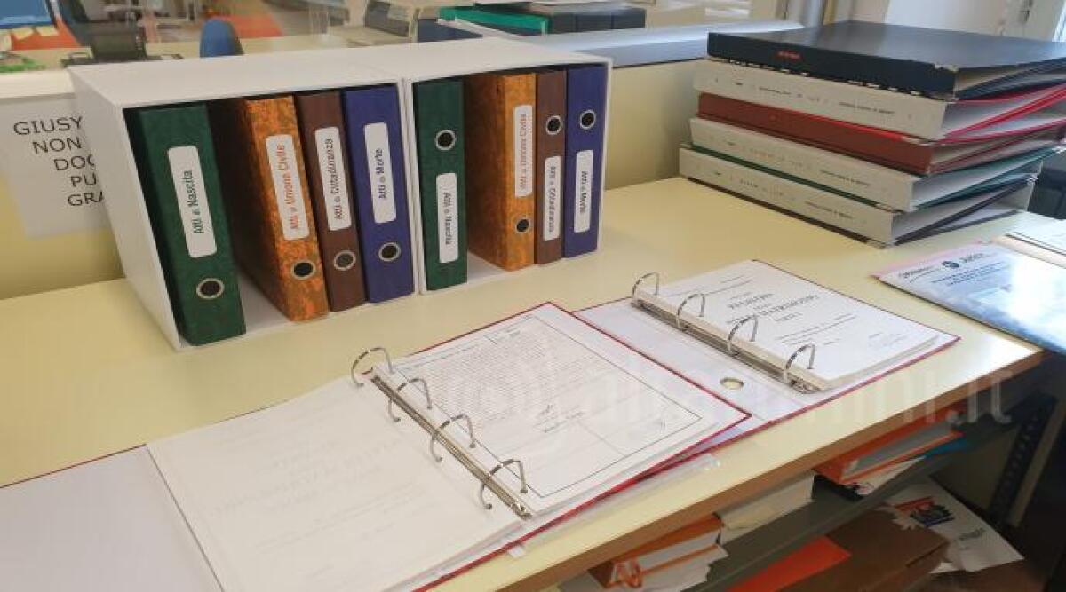 Poggio Torriana: al via la stampa degli atti di stato civile su formato ridotto - Stamoa ridotta degli atti di stato a Poggio Torriana
