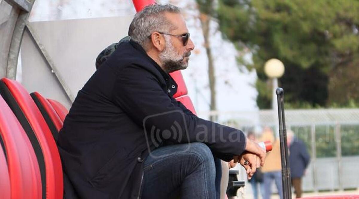 Calcio C, Olbia-Rimini. Gaburro: 'Dobbiamo avere serenità e rabbia. Vogliamo riprendere il cammino' - Marco Gaburro VENTURINI
