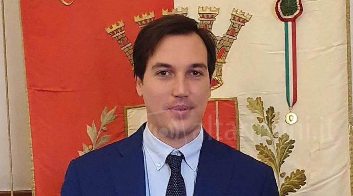 Doppio cognome, gi&agrave; 63 richieste a Rimini. Bragagni: "Successo? Bisogna attendere" - L'assessore Francesco Bragagni