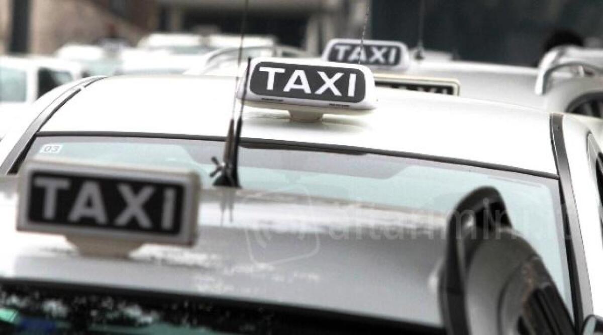 Taxisti, 'Rimini città insicura, specie di notte: troppo degrado' - Foto di repertorio