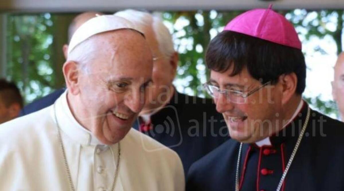 Vescovo di Rimini, Mons. Anselmi si insedier&agrave; domenica 22 gennaio - Mons. Anselmi con Papa Francesco