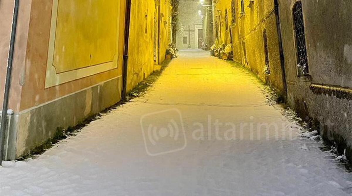 Meteo: ancora maltempo, ma lo Scirocco far&agrave; alzare la quota neve - Neve a Pennabilli PICCININI