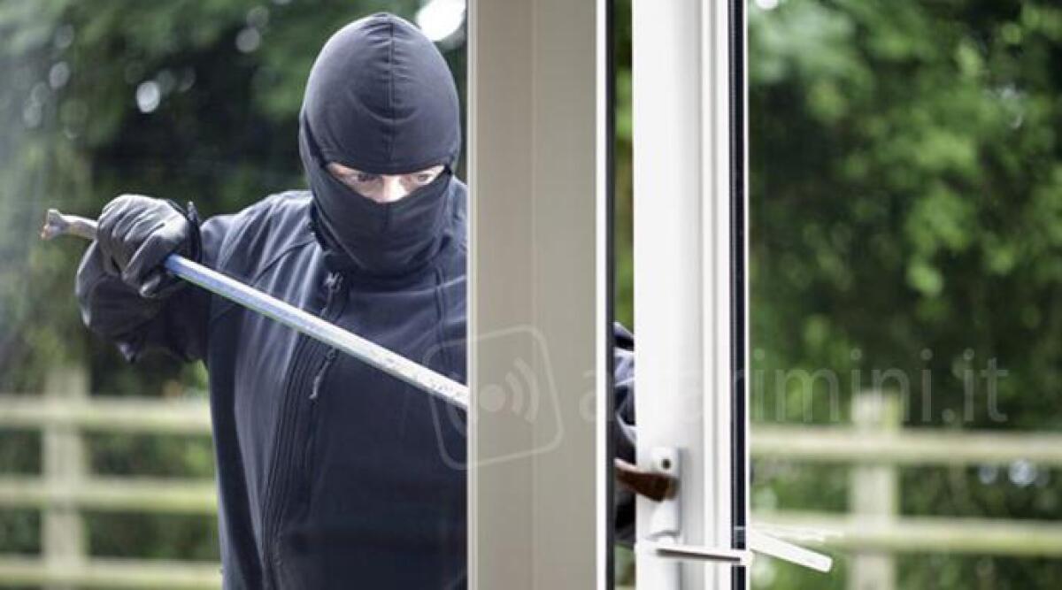 Razzia di gioielli in un'abitazione, il ladro &egrave; accusato anche di un altro furto in negozio - Foto di repertorio