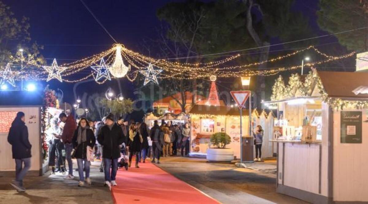 Riccione, musica italiana e folk al Villaggio di Natale - Il Villaggio di Natale di Riccione