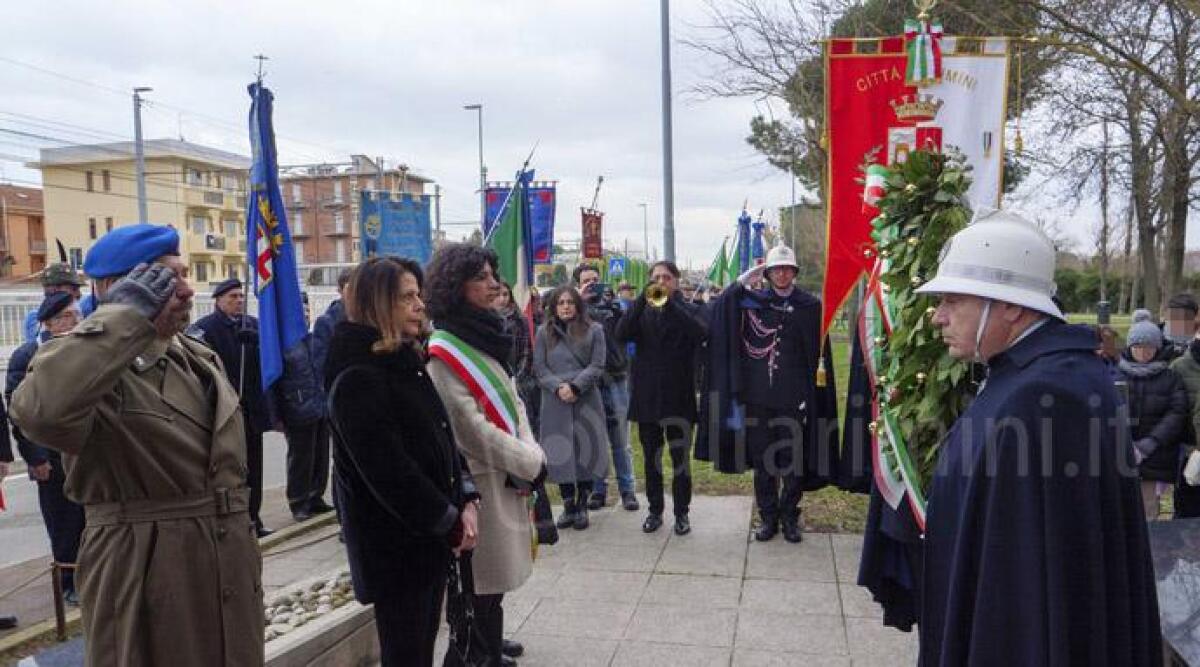 Rimini, i bambini delle scuole protagonisti del Giorno della Memoria - Un momento della cerimonia GALLINI