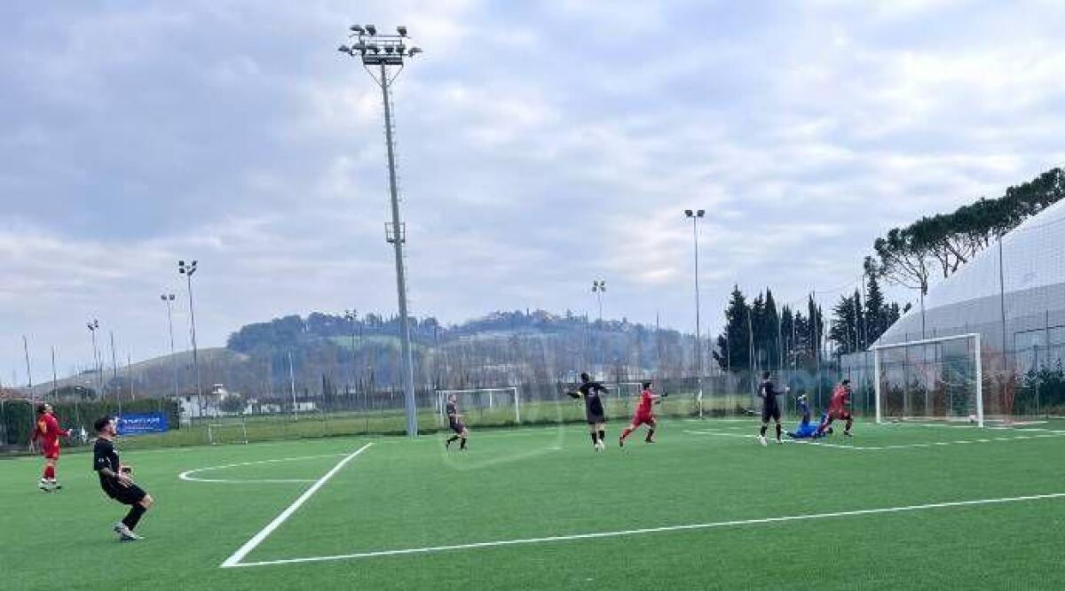 Calcio Prima, l'Accademia Marignanese riacciuffata in extremis (2-2) - La rete di Di Blasio