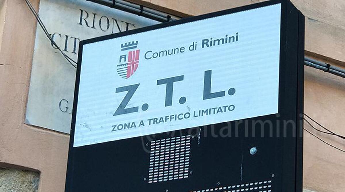 Rimini, da pasqua 2023 attiva la Ztl nel Parco del Mare nord - Ztl archivio