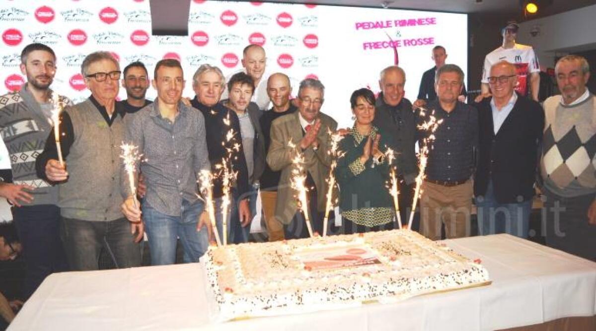 Ciclismo: Pedale Rimininese e Freccerosse festeggiano un sodalizio vincente - Pedale riminese Freccerosse