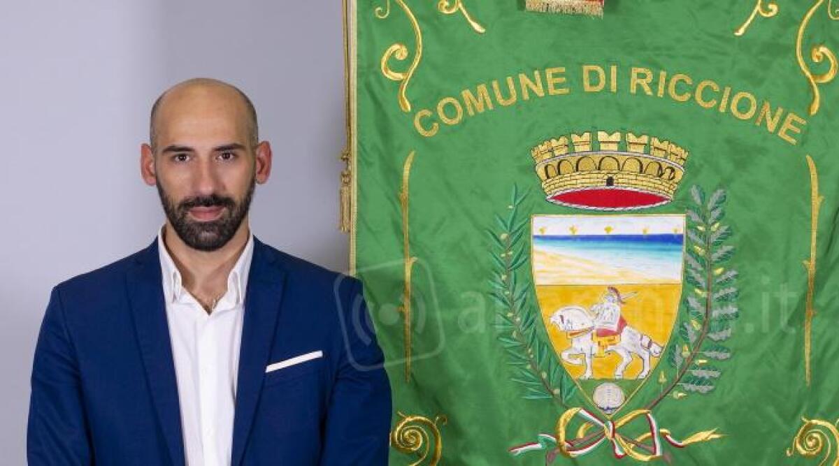 Riccione, spese 'folli' per il Natale, il Comune replica alla minoranza: &lsquo;Cifre gonfiate&rsquo; - L'assessore al Bilancio Alessandro Nicolardi
