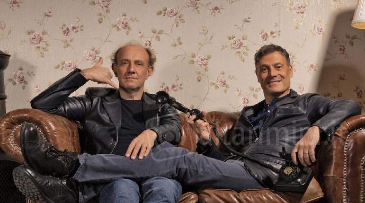 Cattolica, al Teatro della Regina arrivano Ale e Franz con lo spettacolo ‘Comincium‘ - Ale e Franz