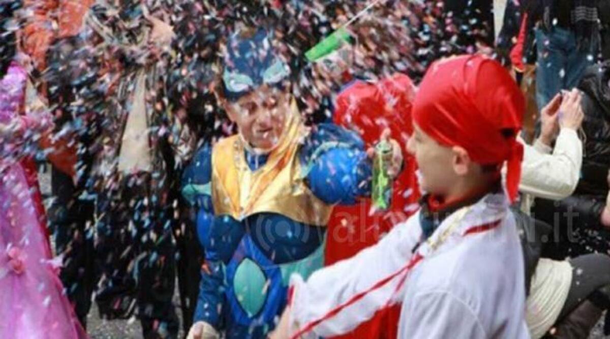 Riccione, un pomeriggio "movimentato" con il ritorno del Carnevale in Paese - Foto di repertorio