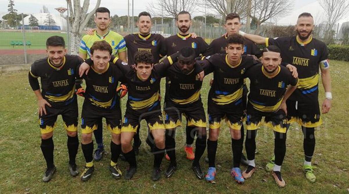 Calcio Promozione: Novafeltria, Amadei acciuffa il Torconca. Pari pirotecnico 3-3 - Gli undici iniziali