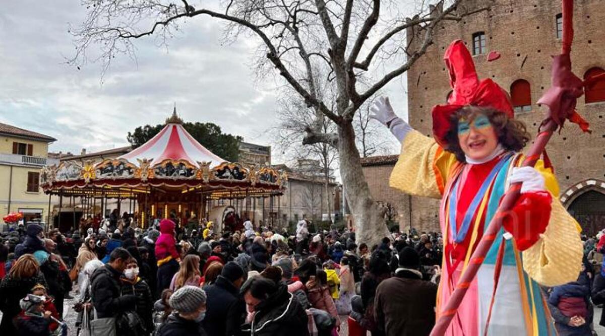 Rimini si avvicina al Carnevale: il fine settimana è ricco di eventi imperdibili - Colorcoriandolo