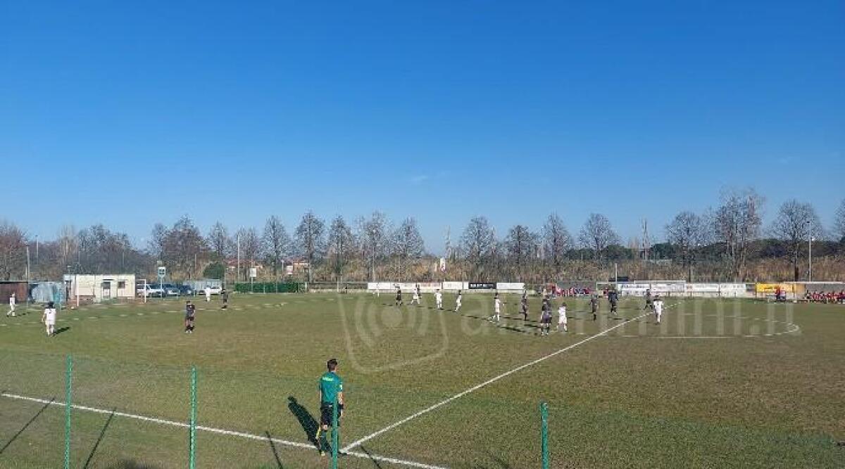 Calcio Promozione, Gabicce Gradara ko a Sant'Orso 2-0 dopo dieci risultati utili - Una fase del match