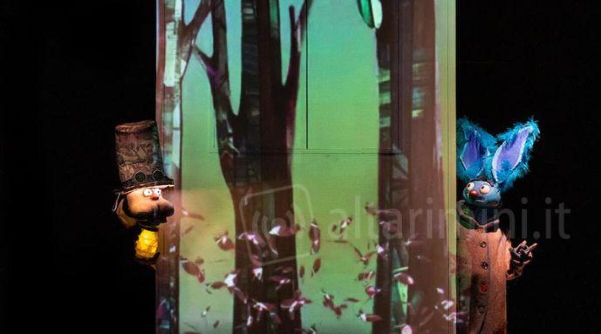 Sciroppo di Teatro arriva a Cattolica con 'Briciole di felicità' - Una scena dallo spettacolo
