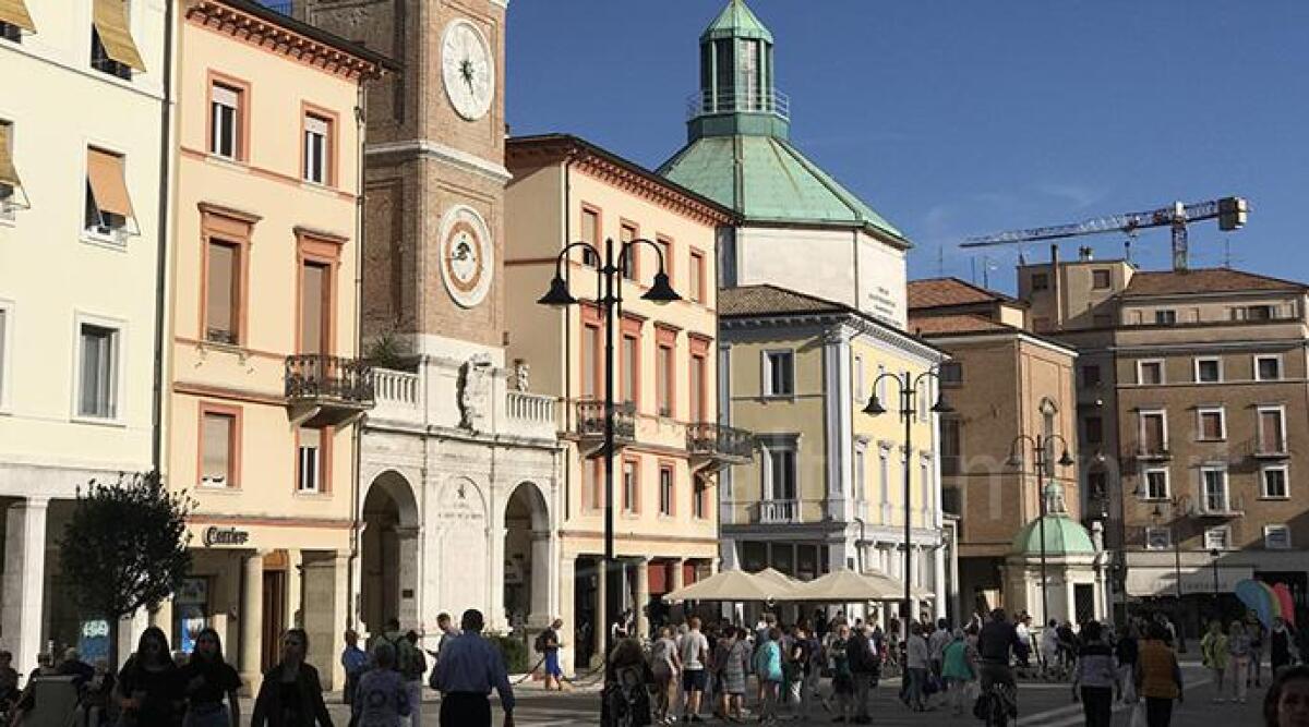 Rimini, poco meno di 6 abitazioni su 10 sono seconde case o messe sul mercato degli affitti - Foto di repertorio