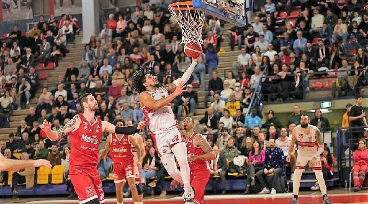 Basket A2, RivieraBanca superano con disinvoltura il fanalino di coda Chieti - 