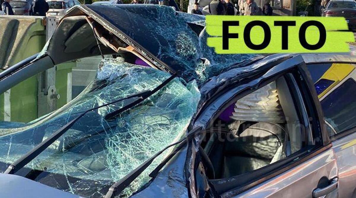 Marecchiese: auto 'vola' nella rotonda e si schianta contro la recinzione di un'azienda - L'auto finita contro la recinzione di un'azienda