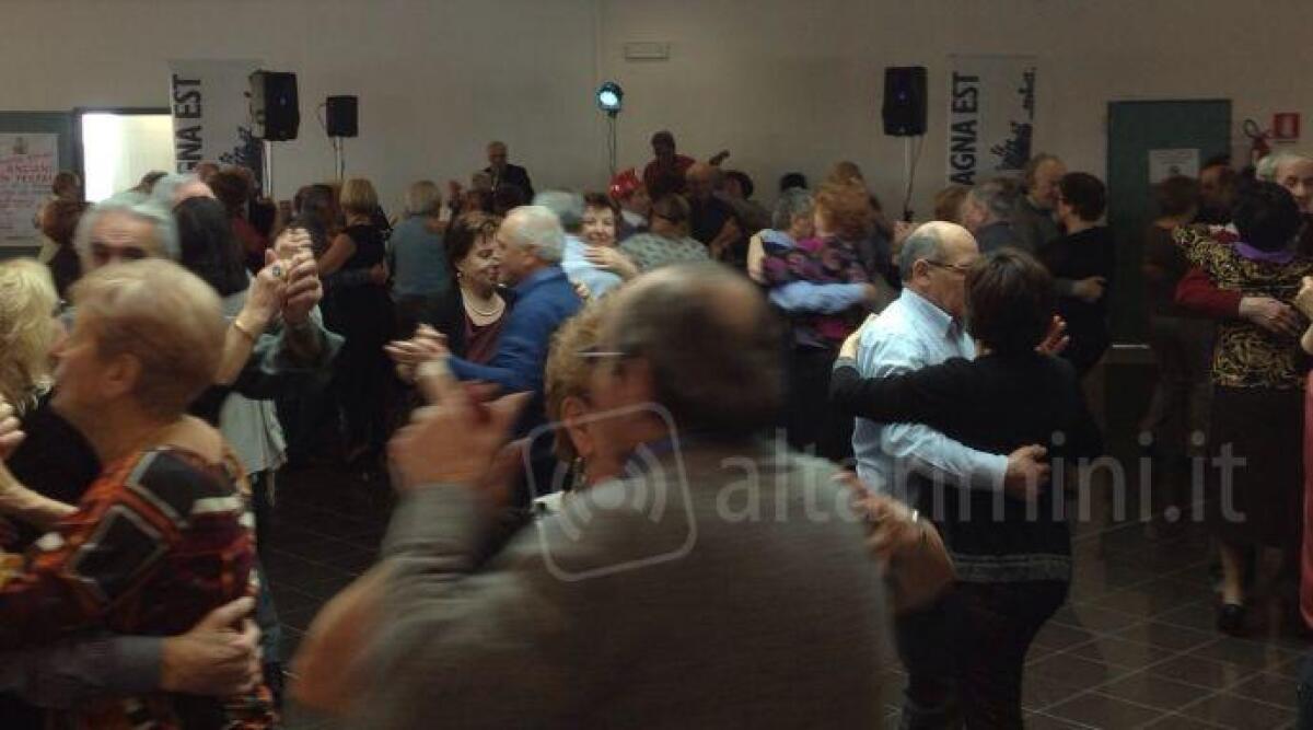 Bellaria, il Centro 'Alta marea' festeggia il carnevale al Palacongressi - Uno scatto dalla scorsa edizione