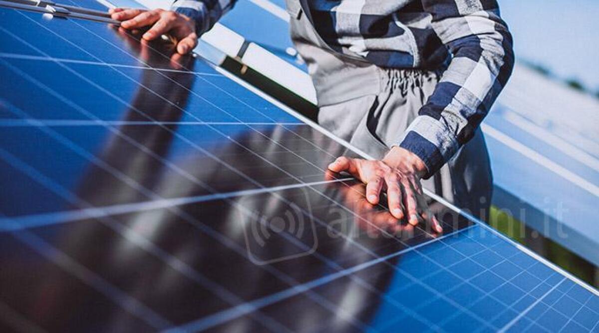 Impianti fotovoltaici per famiglie e aziende in difficolt&agrave;, ecco dove saranno installati - Foto di repertorio