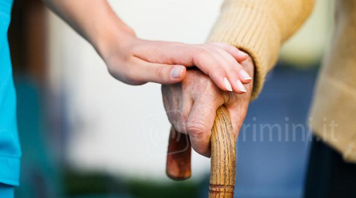 Rimini, psicologi e terapisti al domicilio delle persone affette dai Parkinson - Foto di repertorio