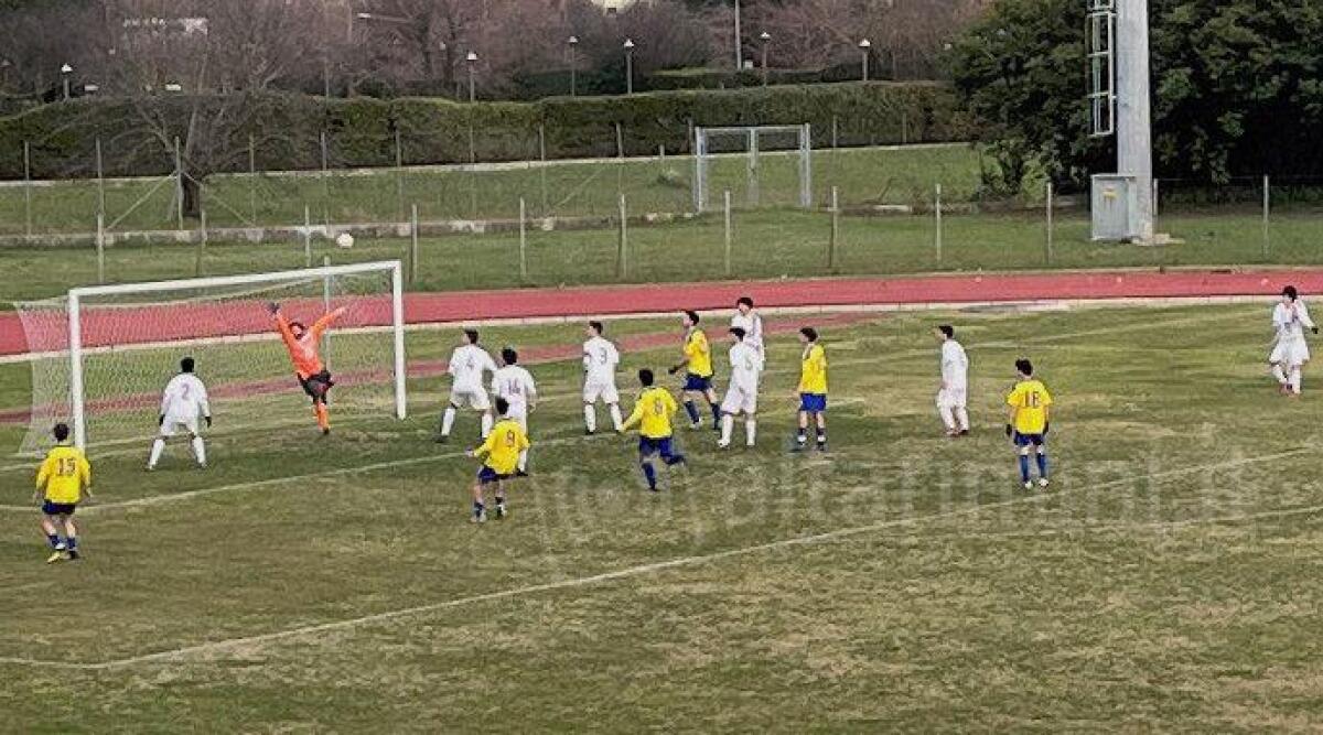 Calcio Prima, Accademia Marignanese brinda nel festival del gol - Una fase di gioco