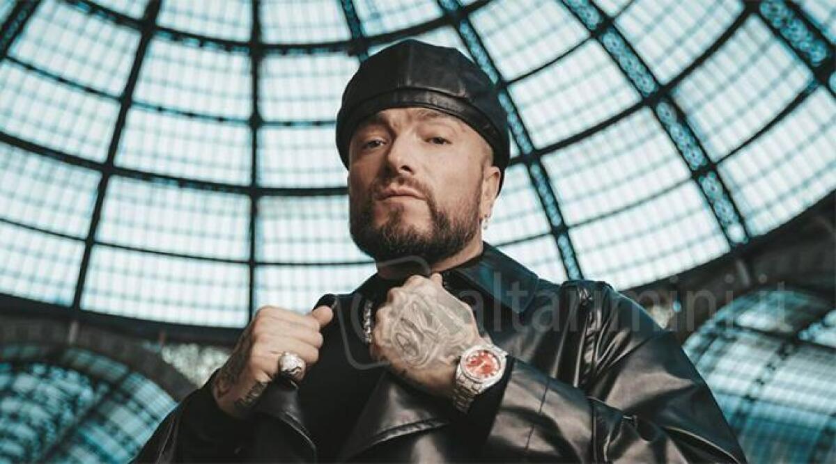 Guè accende l'estate di Rimini: annunciato il live alla Beach Arena - Guè (da Instagram @therealgue)