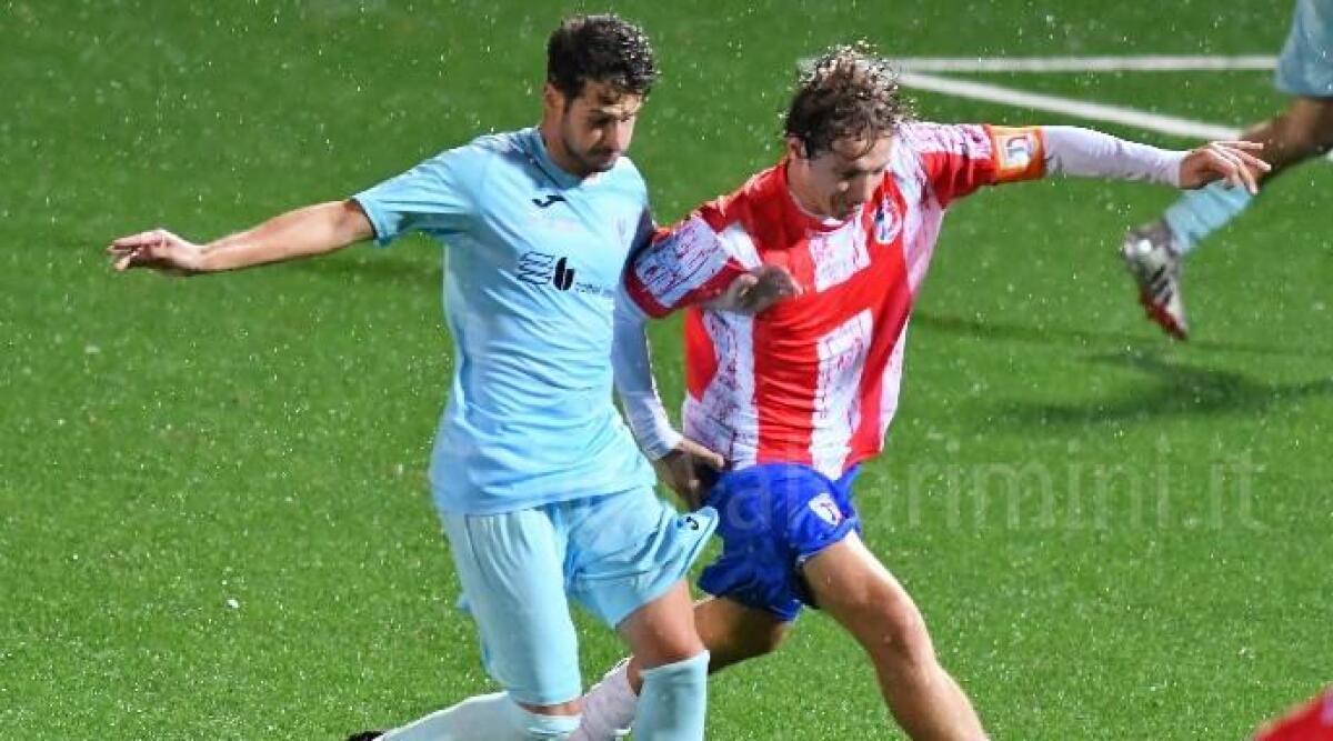 Calcio RSM, mister Amati avvisa la Juvenes Dogana: 'Murata pericoloso' - Una fase del match di andata Murata-Juvenes Dogana