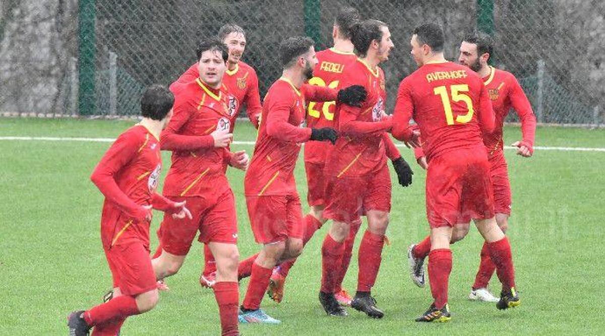 Calcio RSM, Cosmos-Libertas sospesa. Altro tris del Domagnano - Il Domagnano esulta (foto FSGC)