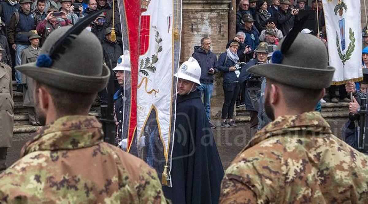 No alle violenza sulle donne, anche gli Alpini alla Camminata degli uomini di Rimini - Gli Alpini a Rimini ARCHIVIO