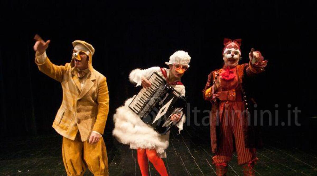 Accoglienza e condivisione, a San Clemente ‘Le nuove avventure dei Musicanti di Brema’ - Una scena dallo spettacolo