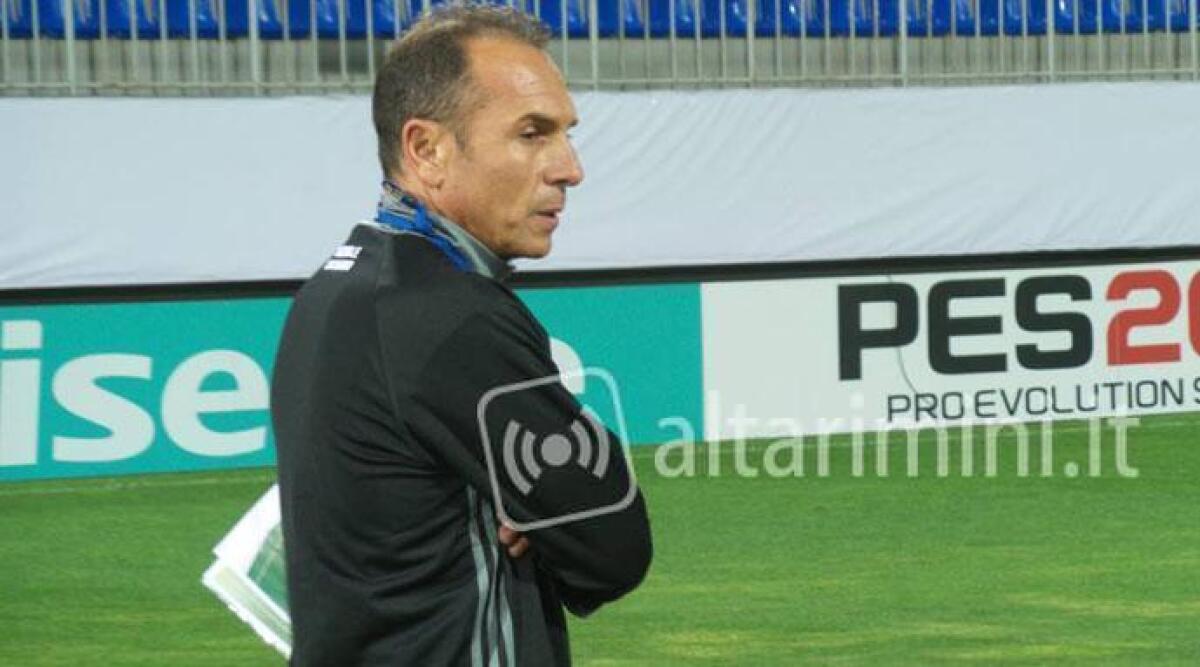 Calcio RSM, vince solo il Tre Penne. Spettacolare 2-2 in Libertas-Virtus - Il tecnico del Tre Penne Stefano Ceci