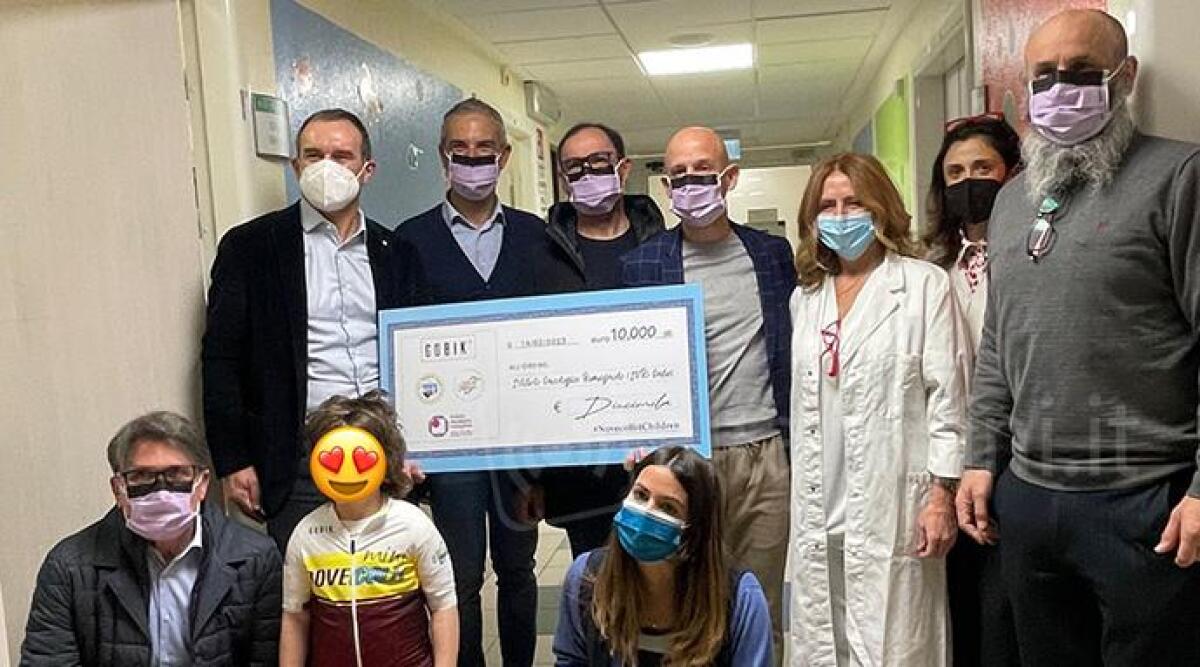 10mila euro raccolti con la NoveColli 4 Children: la donazione allo Ior - La donazione di &euro; 10.000&nbsp;raccolta con la #NoveColli4Children