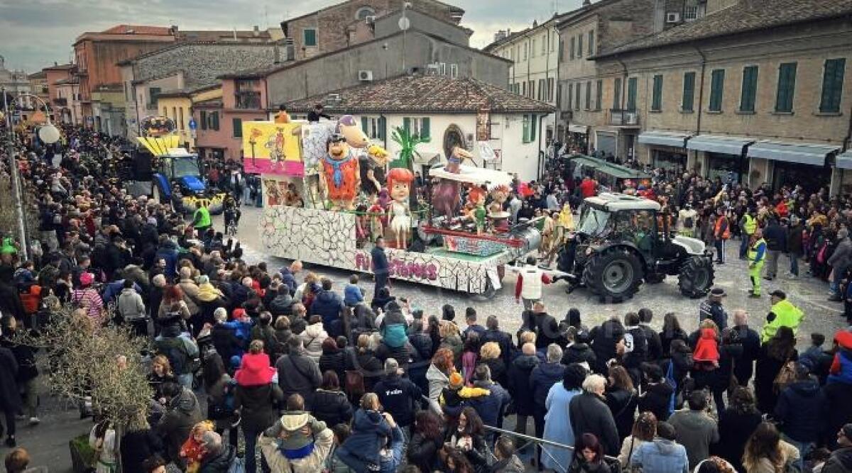 Carnevale a Santarcangelo, è record: un successo senza precedenti - Carnevale di Santarcangelo 2023