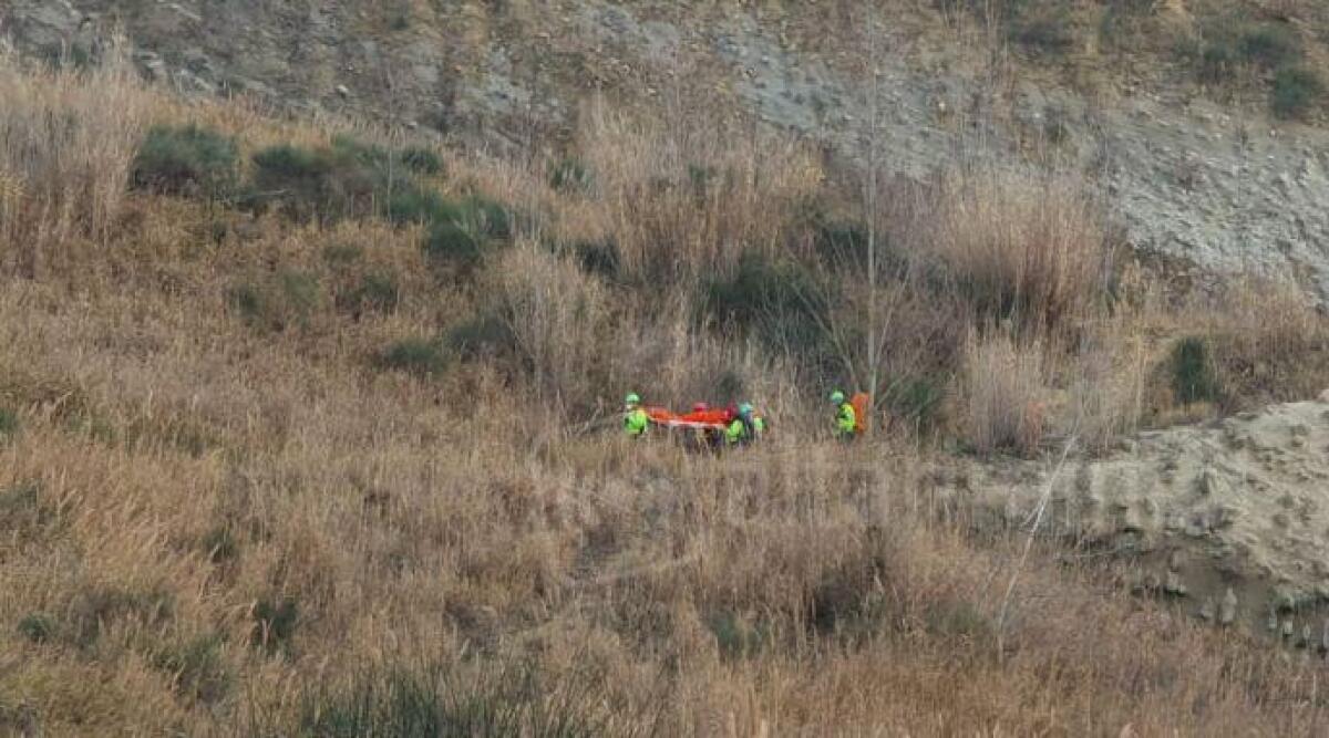 Rovinosa caduta con la mountain bike, interviene il Soccorso Alpino - Il luogo della caduta e l'intervento del Soccorso Alpino
