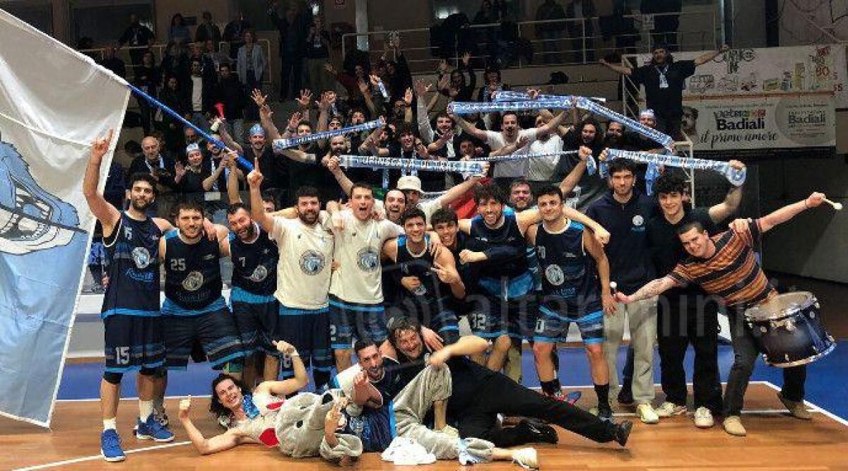 Basket Promozione, il Lusa Massa Lombarda è promosso - Il Lusa Basket Massa Lombarda festeggia la promozione