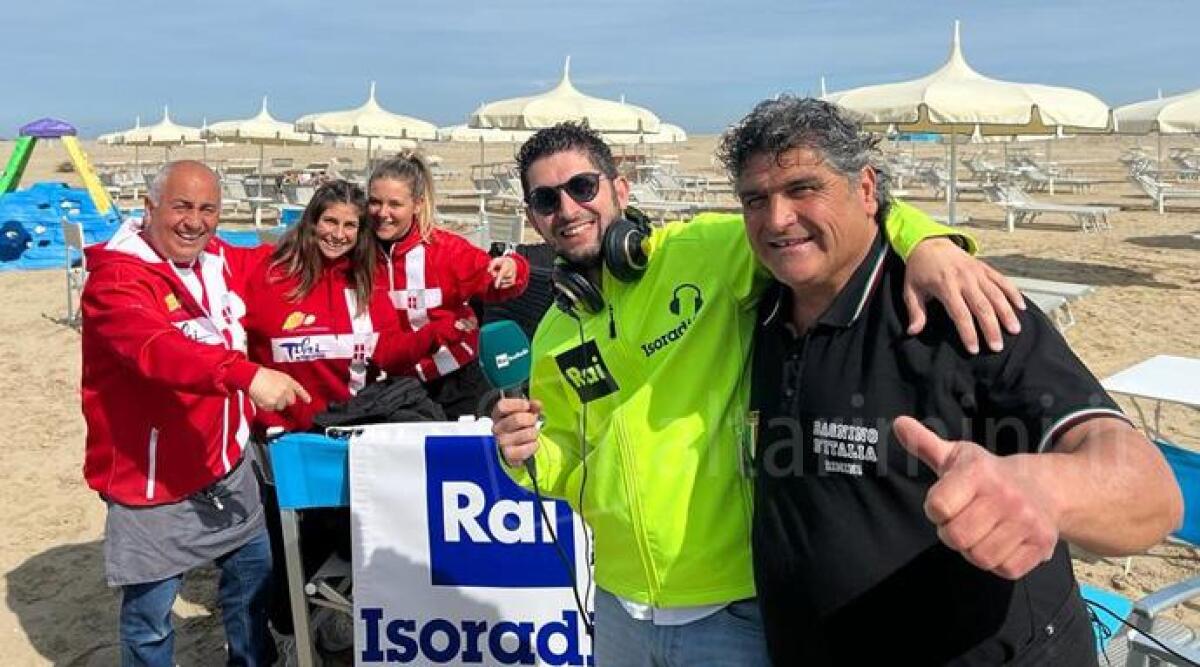 Radio Rai, 'Le casellanti' in collegamento dal bagno 26 di Rimini - Le Casellanti al bagno 26 di Rimini