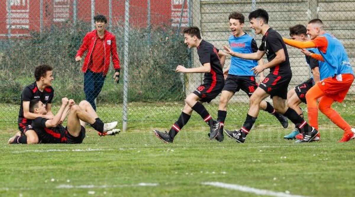 Calcio giovanile, Rimini: Under 17 fermata sul pari dall'Imolese (2-2) - Foto Loris Pierini