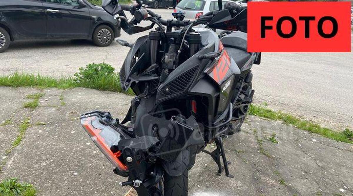 Collisione tra moto e furgone sulla Marecchiese: 30enne trasportato in elisoccorso -