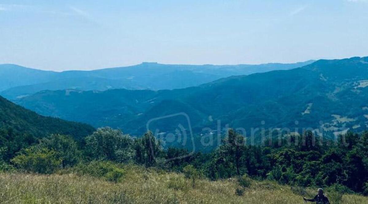 Casteldelci, no al parco eolico: cittadini si riuniscono in un gruppo di opposizione al progetto - Panoramica di Casteldelci